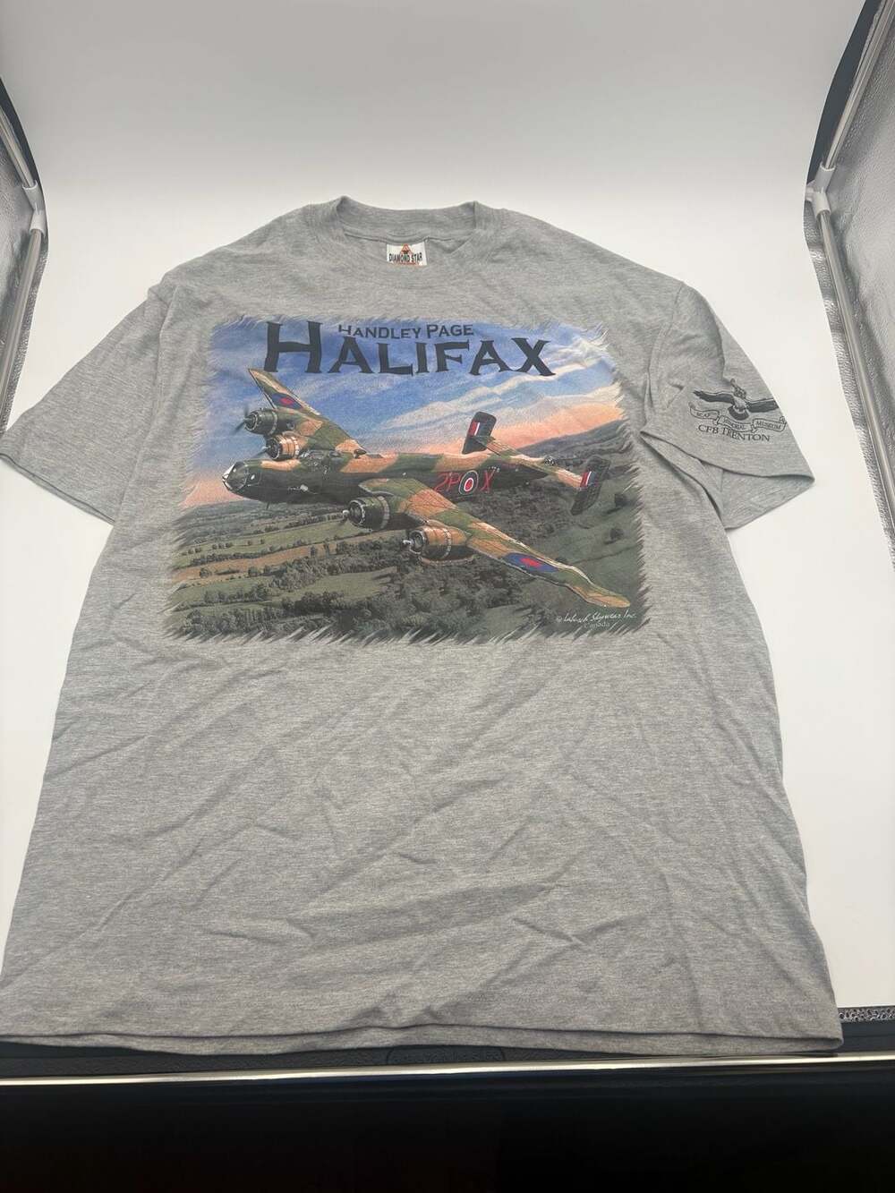 Diamond Star Handley Page Halifax RCAF CFB Trenton T-Shirt XL